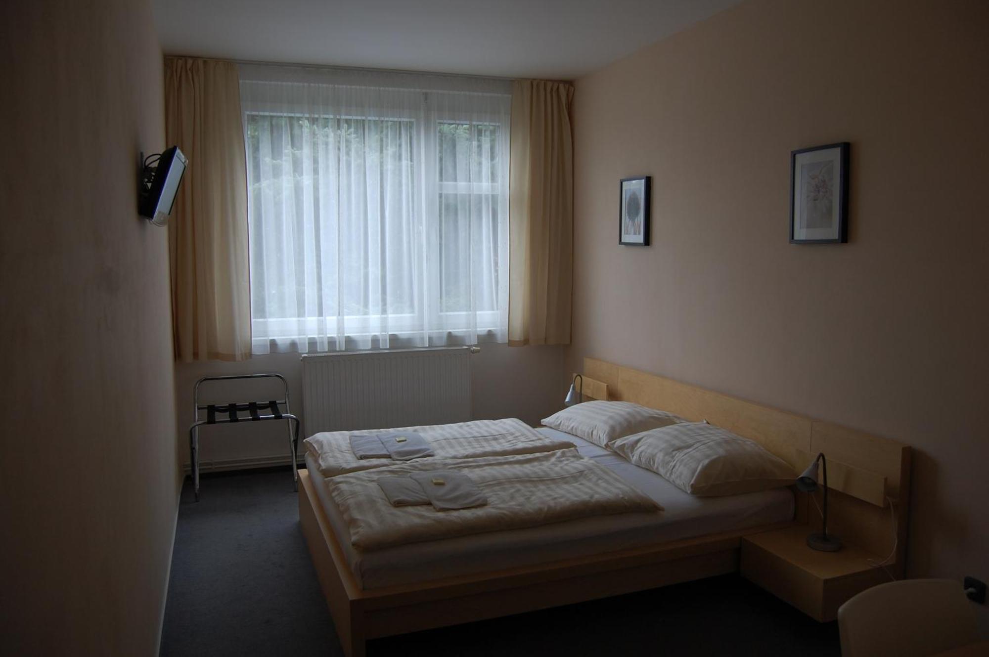 Pension Milk Inn Prague Room photo